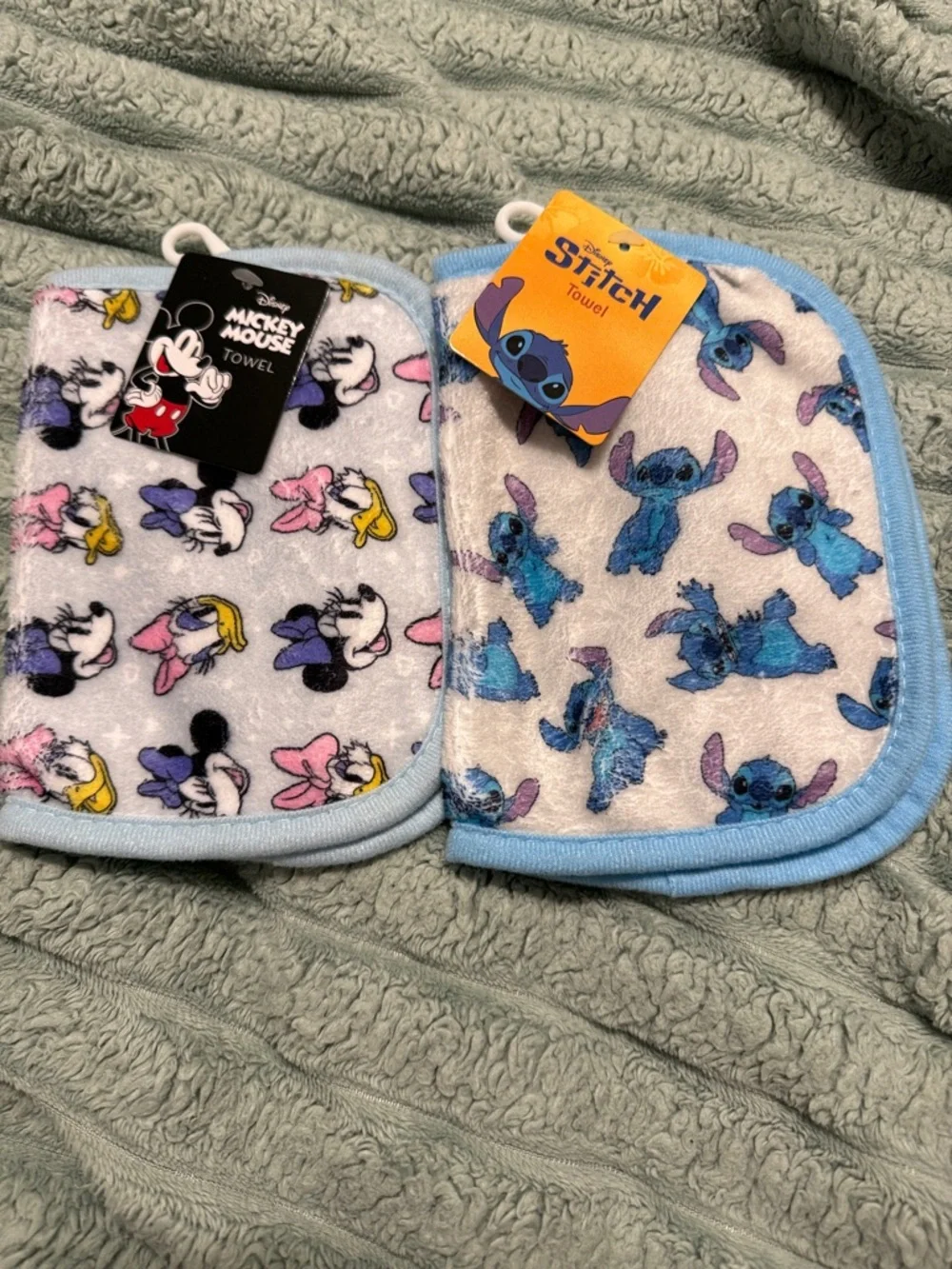 Disney Minnie Mouse & Stitch Blue-Trim Kids Washcloth Set